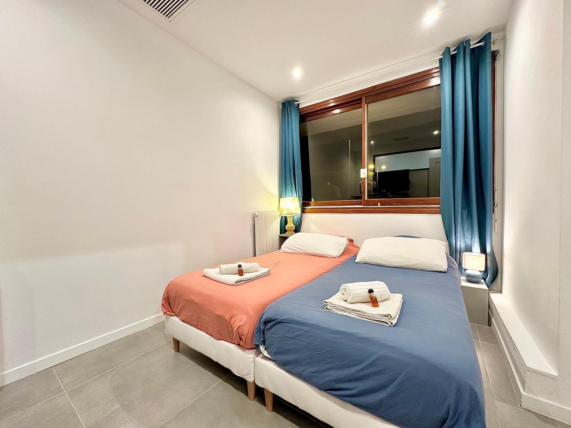 Le Gallia 2 Bedroom Refait A Neuf Center Of Apartment