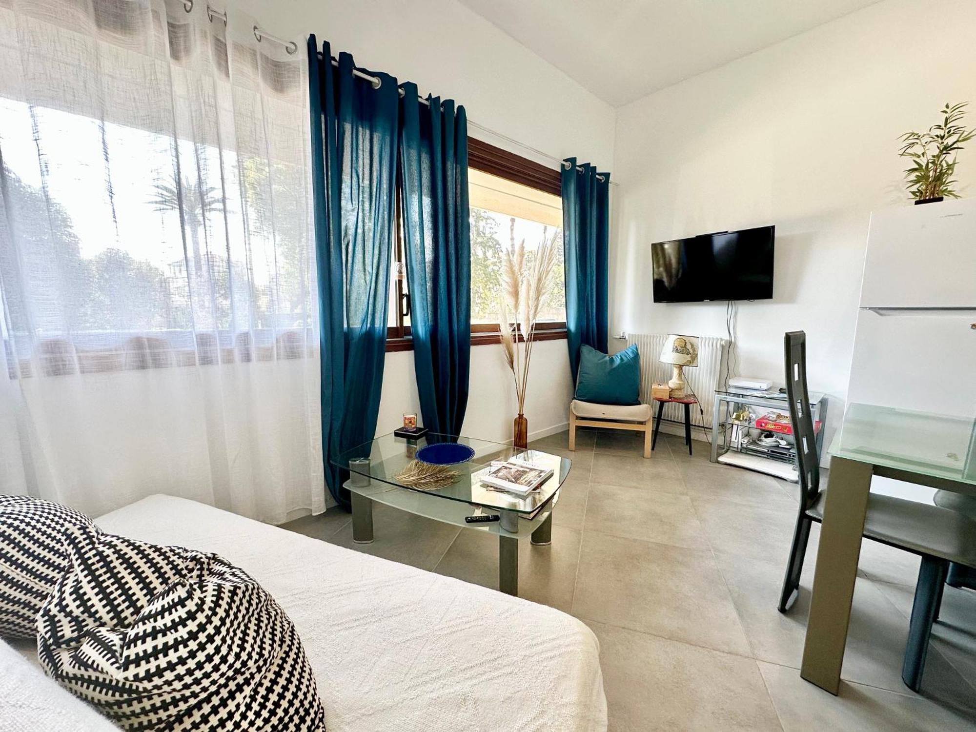Le Gallia 2 Bedroom Refait A Neuf Center Of Cannes